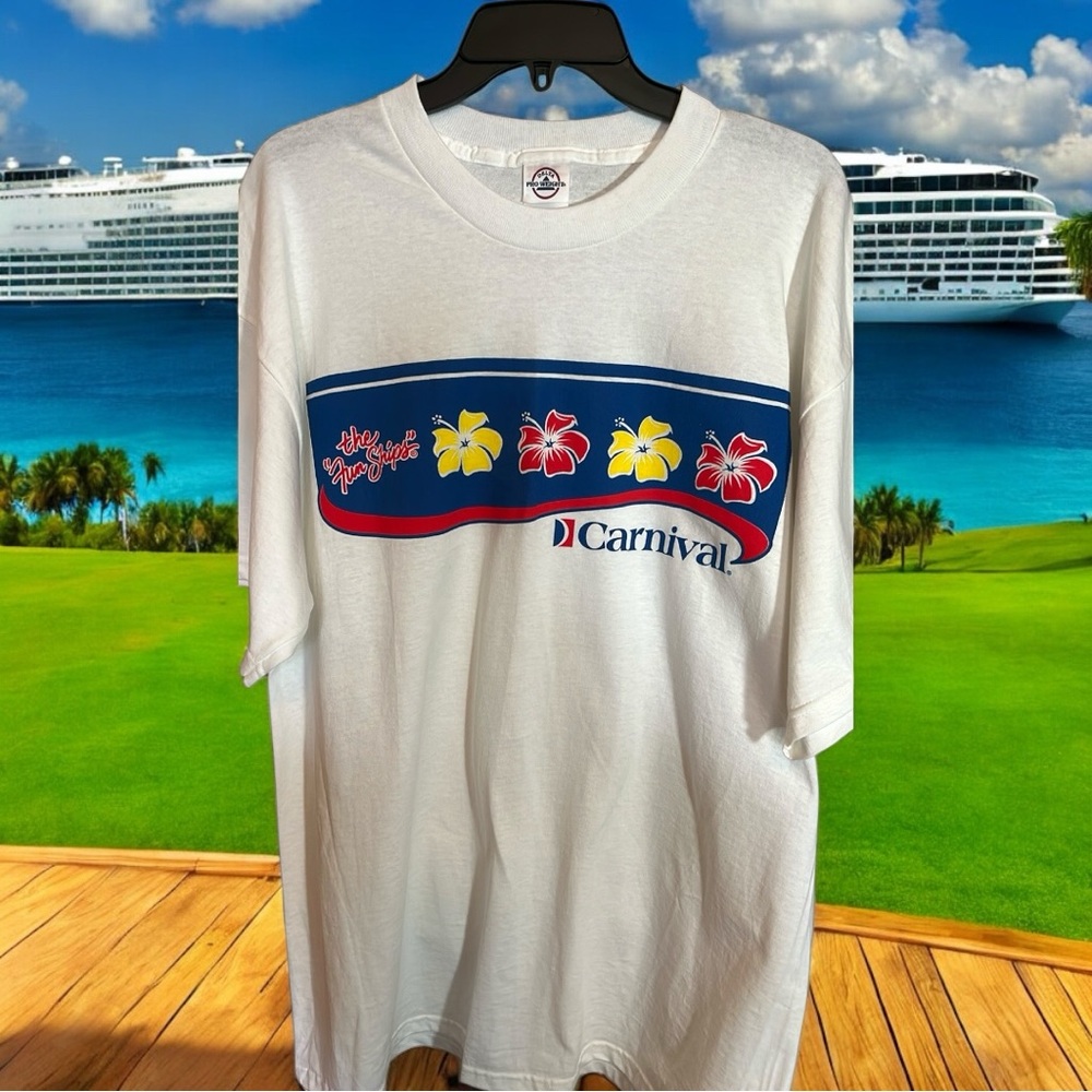 Delta White Carnival Hibiscus XL T-Shirt (3 Available)